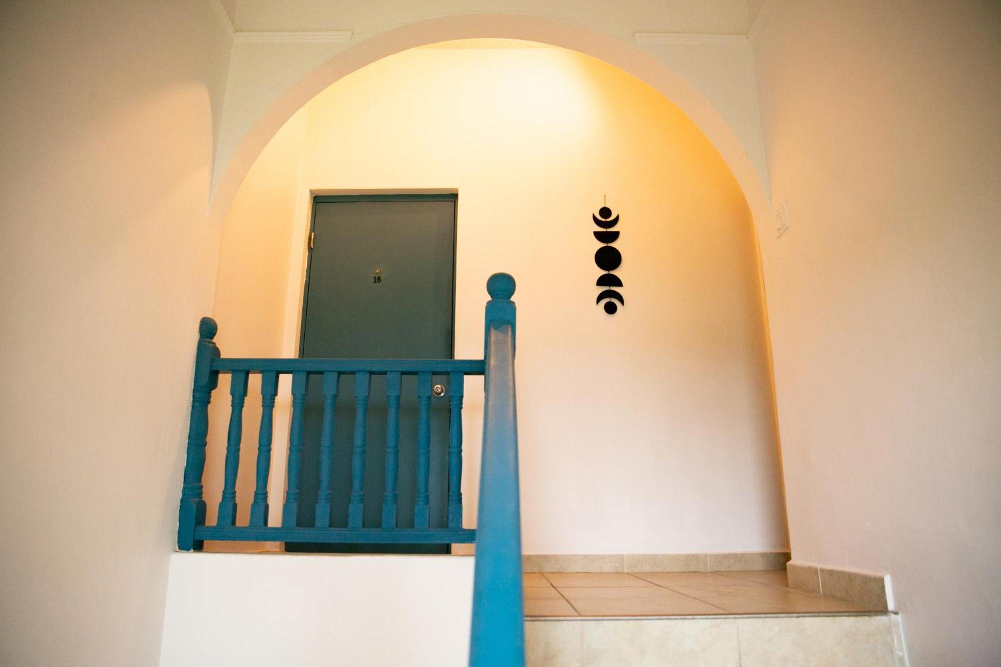 Numero Uno Beach Apartments San Juan Rom bilde