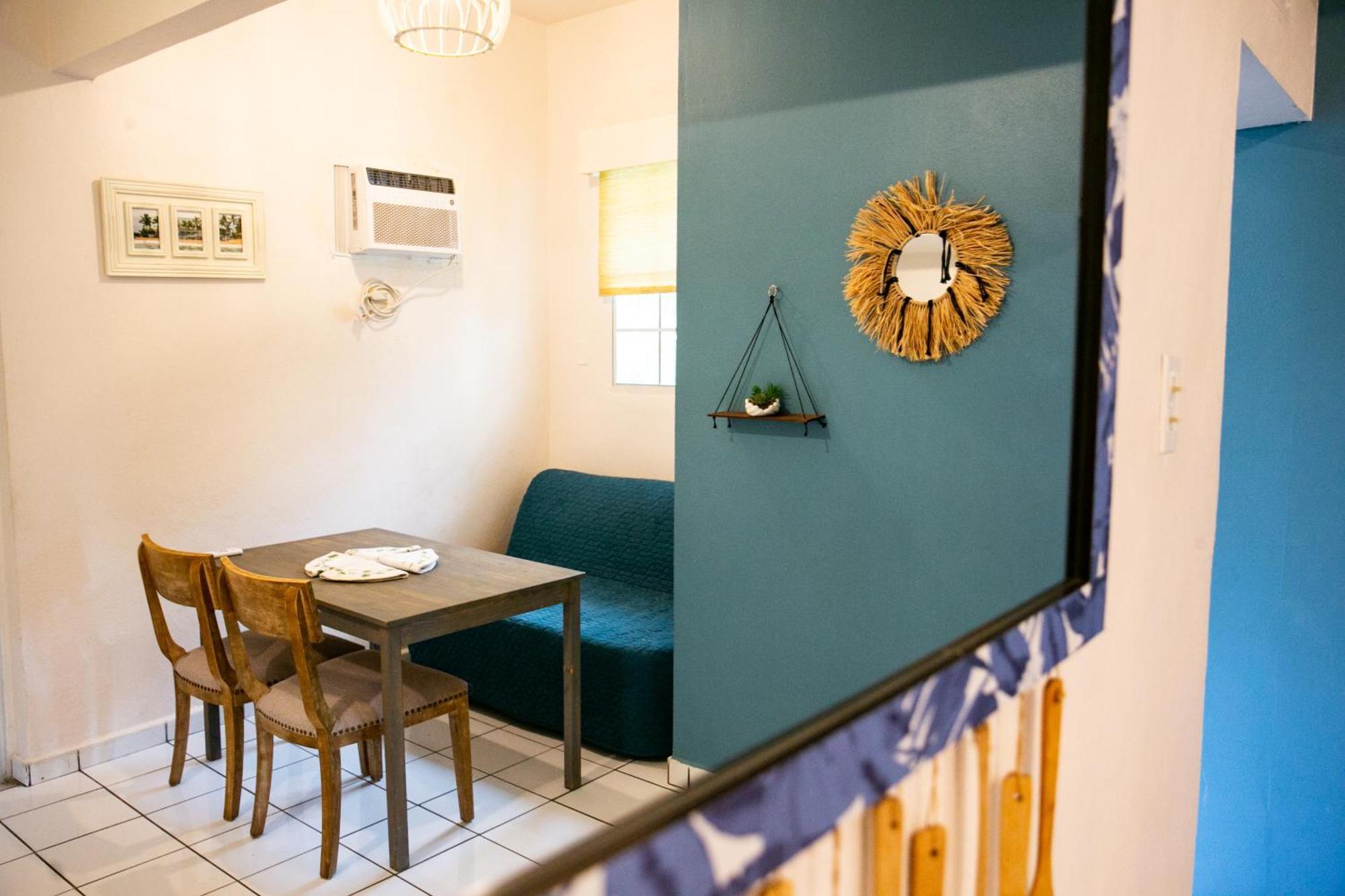 Numero Uno Beach Apartments San Juan Eksteriør bilde